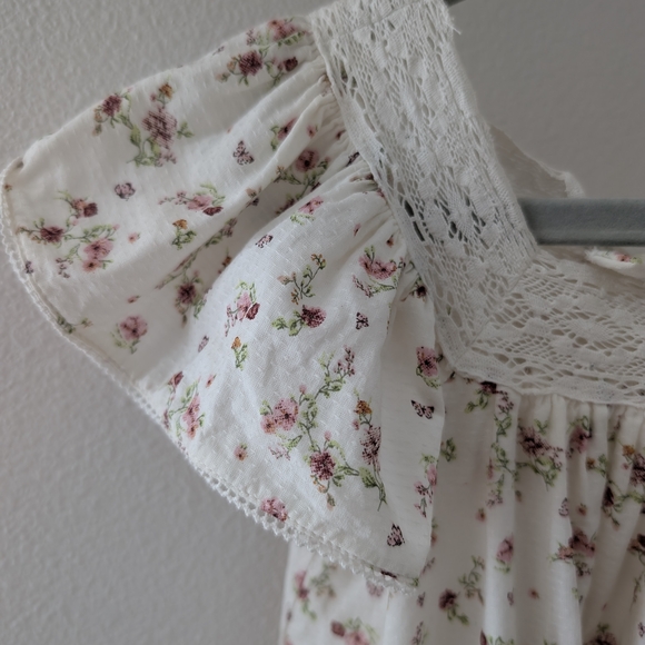 Jamie Kay White Floral Lace Dresses - Picture 1 of 11